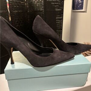 MICHEAL KORS BLACK PUMPS